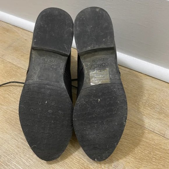 Laced Ankle Boots - Picture 4 of 4